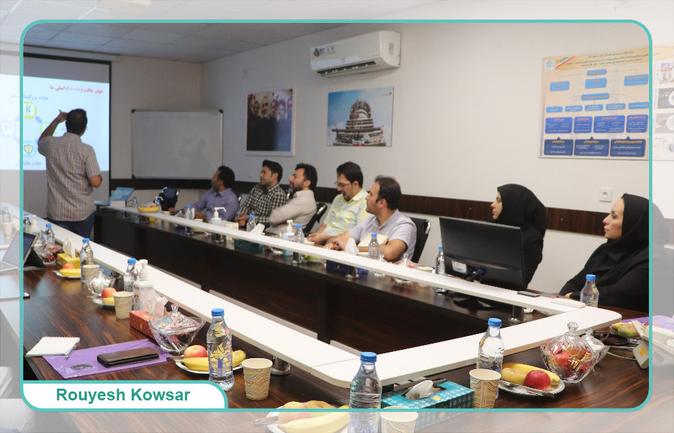 دوره آموزشی "مهارت‌های ارتباطی"